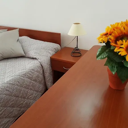 Ermes Siracusa Dom wakacyjny Syrakuzy